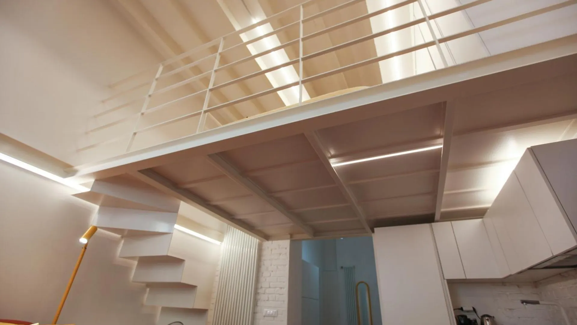 Hozyhome Loft Altaguardia Milan Italy